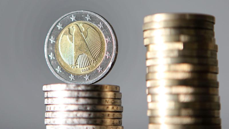 Die Nettozinseinkünfte der EZB kletterten um 465 Millionen auf knapp 2,3 Milliarden Euro. Die Nettozinseinkünfte der EZB kletterten um 465 Millionen auf knapp 2,3 Milliarden Euro.