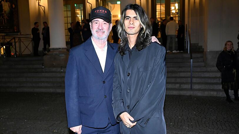 Roland Emmerich und Freund Omar de Sato