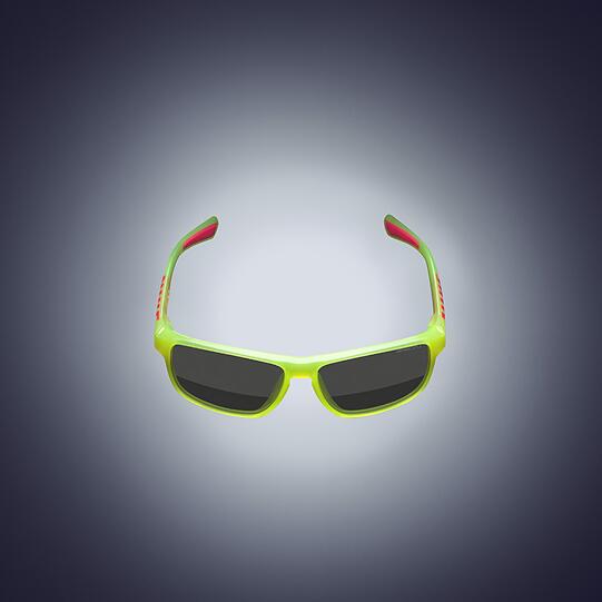 Bilder von der sportlichen Nike Vision Mojo im Soccer Design. Die AZ verlost ein Exemplar.