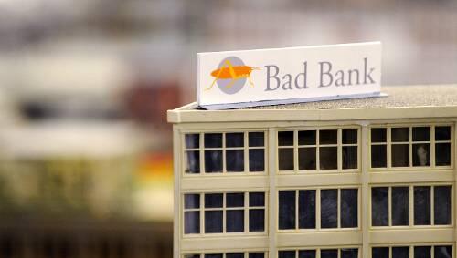 Kreditinstitute können ihre faulen Wertpapiere künftig in Bad Banks auslagern Kreditinstitute können ihre faulen Wertpapiere künftig in Bad Banks auslagern