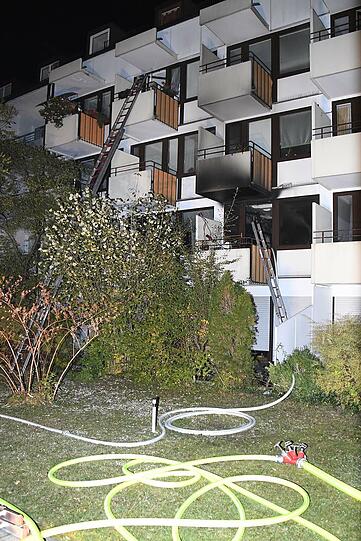 Die Säbener Straße musste für etwa zwei Stunden komplett gesperrt werden.