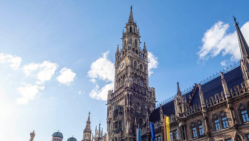 Seit Wochen k&auml;mpfen M&uuml;nchens Kandidaten um die Stimmen der W&auml;hler, um einen Platz im Stadtrat zu ergattern. Darunter auch einige junge Lokalpolitikerinnen und -politiker.