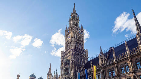 Seit Wochen k&auml;mpfen M&uuml;nchens Kandidaten um die Stimmen der W&auml;hler, um einen Platz im Stadtrat zu ergattern. Darunter auch einige junge Lokalpolitikerinnen und -politiker.