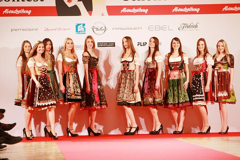 Der AZ-Modelcontest 2013 ist zu Ende. Die Siegerin heißt Marie Scherbinek &mdash; und die 17-Jährige kann ihr Glück immer noch nicht fassen. Wir zeigen die besten Bilder vom Finale in der Residenz.