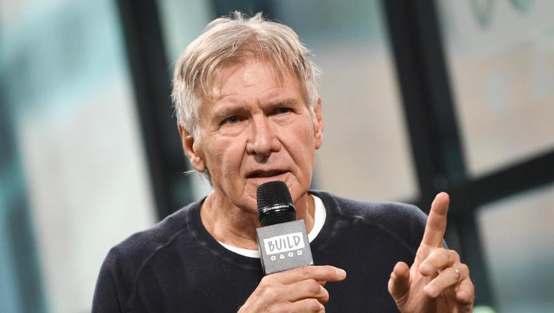 Der US-amerikanische Schauspieler Harrison Ford kündigt "Indiana Jones 5" an. Der US-amerikanische Schauspieler Harrison Ford kündigt "Indiana Jones 5" an.