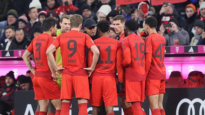 Alles hört auf Kompanys Kommando: Das Bayern-Team strahlt unter dem neuen Trainer immensen Teamgeist aus
