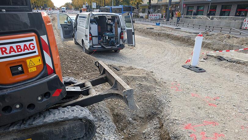Die Hohlräume wurden beim Bau der neuen Trambahnlinie unter der Fahrbahn entdeckt.
