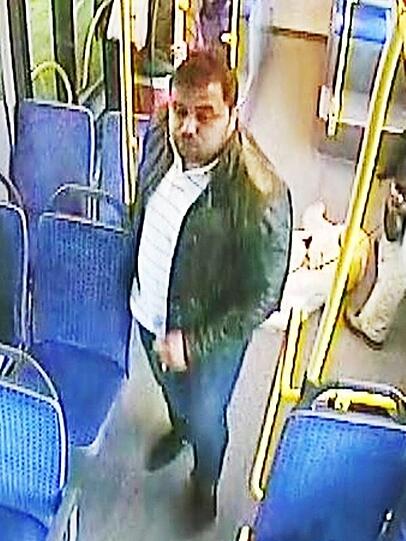 Brutaler Raub Ende Juni in Freimann: Die Polizei sucht diese beiden Männer. Vervielfältigung nur für Ermittlungs- bzw. Fahndungszwecke gestattet.