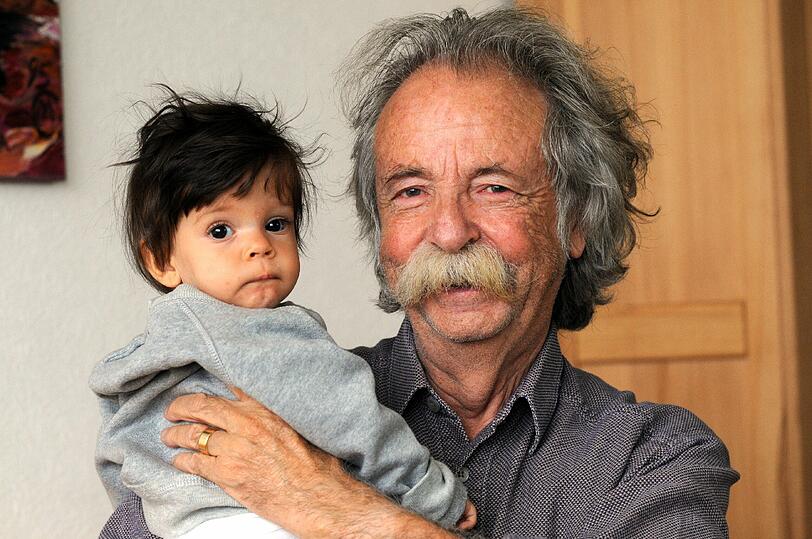Vater mit 74: der ehemalige WDR Moderator Jean Pütz.