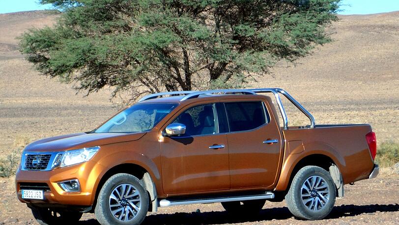 Kräftiger Offroader: Nissan hat beim aktuellen Navara den Wechsel vom Lastentier zum Lifestyle-Laster vollzogen. Kräftiger Offroader: Nissan hat beim aktuellen Navara den Wechsel vom Lastentier zum Lifestyle-Laster vollzogen.