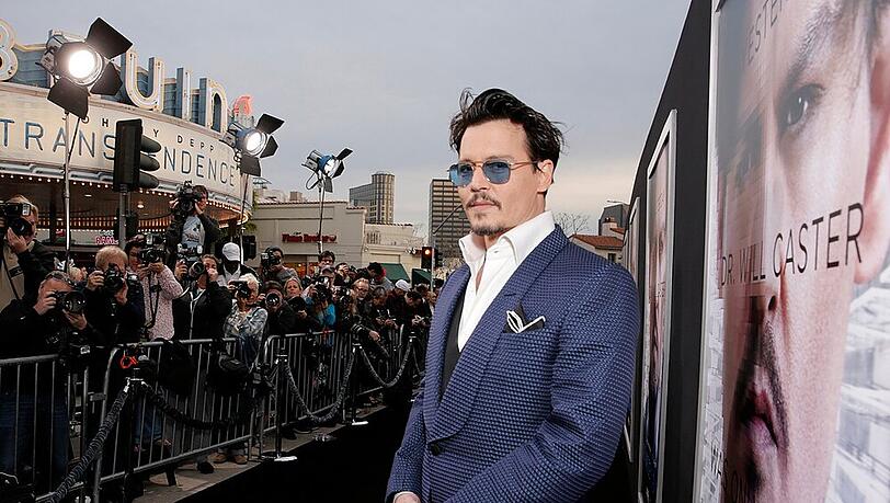 Johnny Depp fühlt sich nicht zu alt für Barbie-Puppen Johnny Depp fühlt sich nicht zu alt für Barbie-Puppen