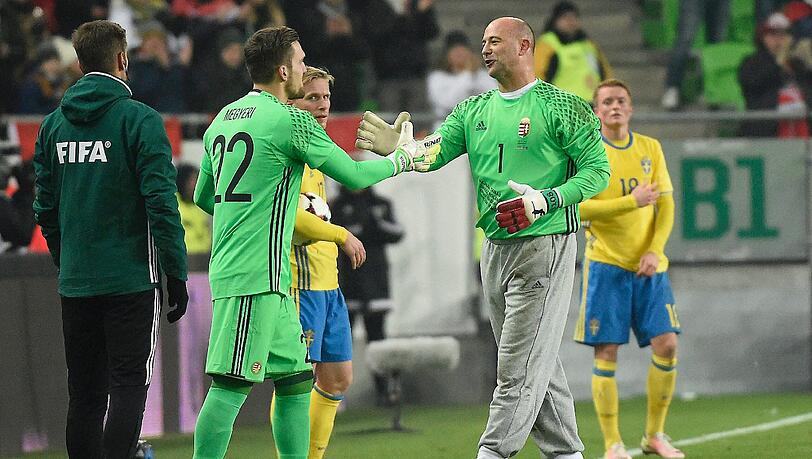 Der Körper von Gabor Kiraly (40) möchte es ruhiger angehen lassen. Gegen Schweden stand der Ungar das letzte Mal als Nationaltorwart zwischen den Pfosten. Der Körper von Gabor Kiraly (40) möchte es ruhiger angehen lassen. Gegen Schweden stand der Ungar das letzte Mal als Nationaltorwart zwischen den Pfosten.
