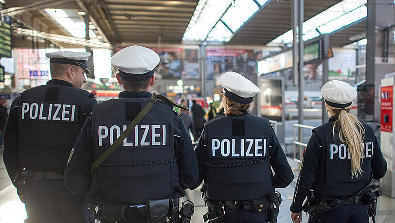 Streife der Bundespolizei auf dem Münchner Hauptbahnhof (Arcvhivbild). Streife der Bundespolizei auf dem Münchner Hauptbahnhof (Arcvhivbild).