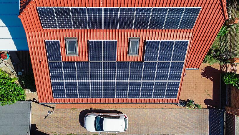 Bei der Abrechnung von privaten Solaranlagen gibt es vielerorts Probleme. (Archivbild)