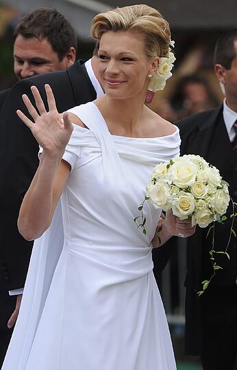 Die schönsten Bilder von der Hochzeit des Ski-Stars.