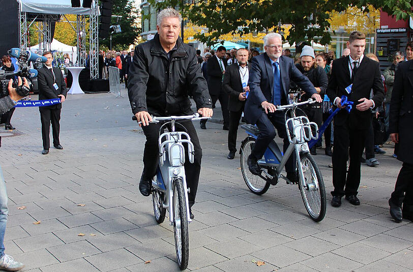 Oberbürgermeister Dieter Reiter (SPD) und MVG-Chef Herbert König bei der Eröffnung von "MVG Rad".