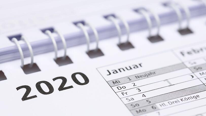 Wer 2020 mit wenigen freien Tagen möglichst lange entspannen will, sollte seinen Urlaub klug legen. Wer 2020 mit wenigen freien Tagen möglichst lange entspannen will, sollte seinen Urlaub klug legen.