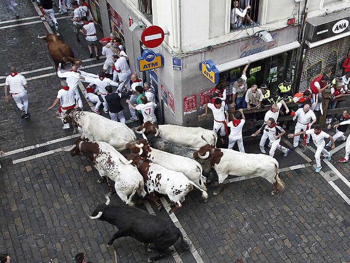 Die Bilder der Stierhatz in Pamplona zum Durchklicken.