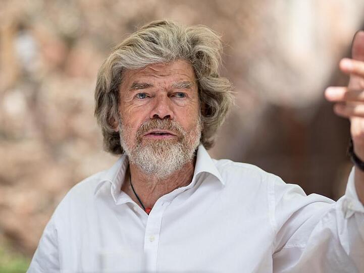 Der Südtiroler Extrembergsteiger Reinhold Messner spricht bei einem Interview. Foto: Expa/Johann Groder/APA//Archivbild