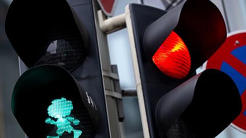 In M&uuml;nchen gibt es drei Ampeln mit dem Pumuckl.