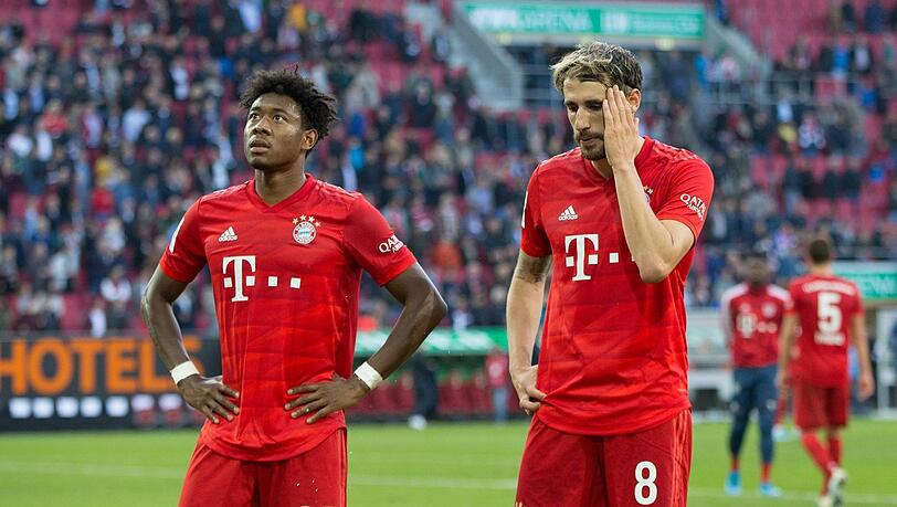 Javi Martínez (r.) droht der Bayern-Abschied. Seine Note für diese Saison: 4. Javi Martínez (r.) droht der Bayern-Abschied. Seine Note für diese Saison: 4.