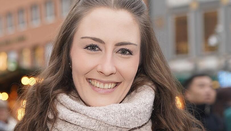 Eventmanagerin Franziska (31) Eventmanagerin Franziska (31)