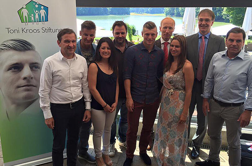 Toni Kroos hat seine Stiftung gegründet und bei dieser Gelegenheit eine Meisterschaft-Prognose gewagt.