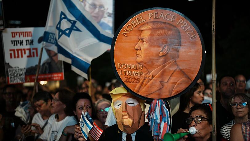 Bei der Kundgebung in Tel Aviv waren "Danke Trump"-Sprechchöre zu hören.