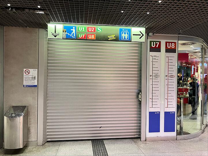 Die U-Bahnzug&auml;nge sind am Hauptbahnhof gesperrt.