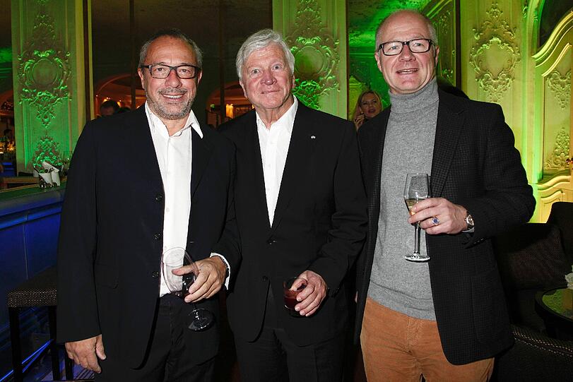 Helge Sasse, Eberhard Junkersdorf und Dr. Christian Franckenstein (v. l.)