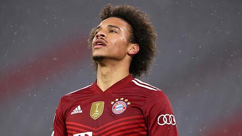 Er spielt eine gute Saison, auch wenn er zuletzt nicht immer seine Bestform erreichte: Bayerns Offensivstar Leroy Sané, der inzwischen auch die Fans hinter sich gebracht hat.