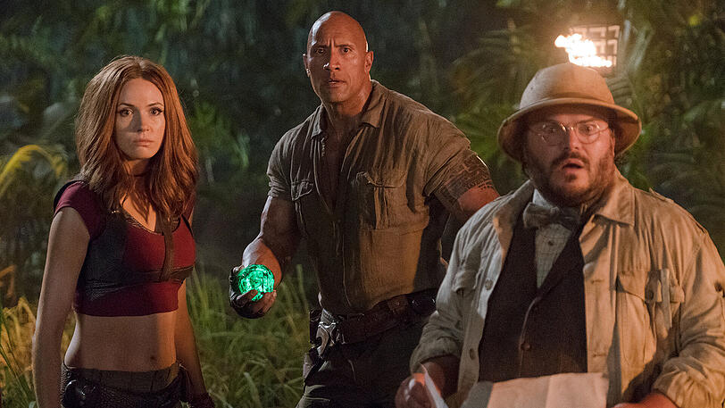 Plötzlich im Computerspiel in anderer Rolle als im Teenie-Highschool-Leben davor: (von links) Karen Gillan, Dwayne Johnson und Jack Black.