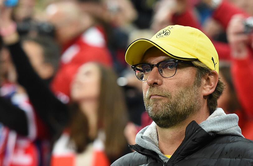 Nach der Niederlage in München ist Jürgen Klopp mit Reus, Hummels und Co. in die Abstiegszone abgerutscht.