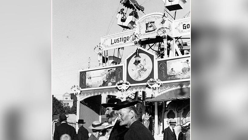 Ein Stück altes München: Das Russenrad dreht seit 94 Jahren auf Dulten und Wiesn seine Runden. Heuer zum letzten Mal?