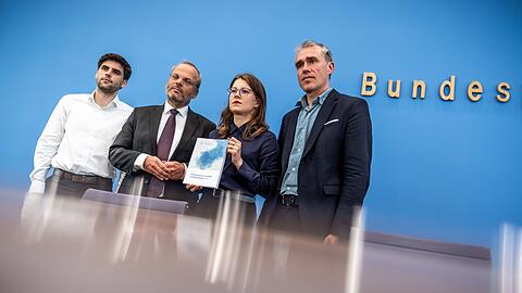 Der neue Rias-Bericht verzeichnet 77 Prozent mehr gemeldete antisemitische Vorfälle.