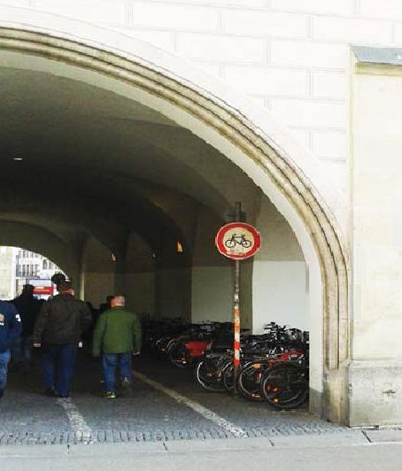 Die Verkehrsführung funktioniert nicht so recht.