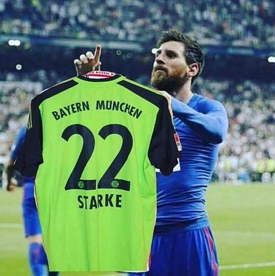 Auch Messi huldigt dem 36-Jährigen.