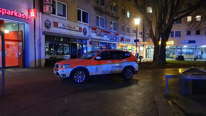 Am Montagmorgen gab es einen großen Rettungseinsatz am Rosenheimer Platz.