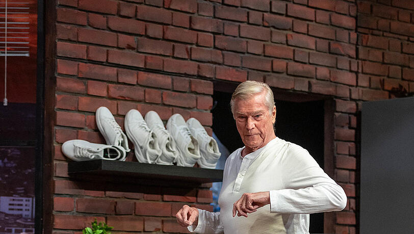 Jochen Busse in "Weiße Turnschuhe". Jochen Busse in "Weiße Turnschuhe".