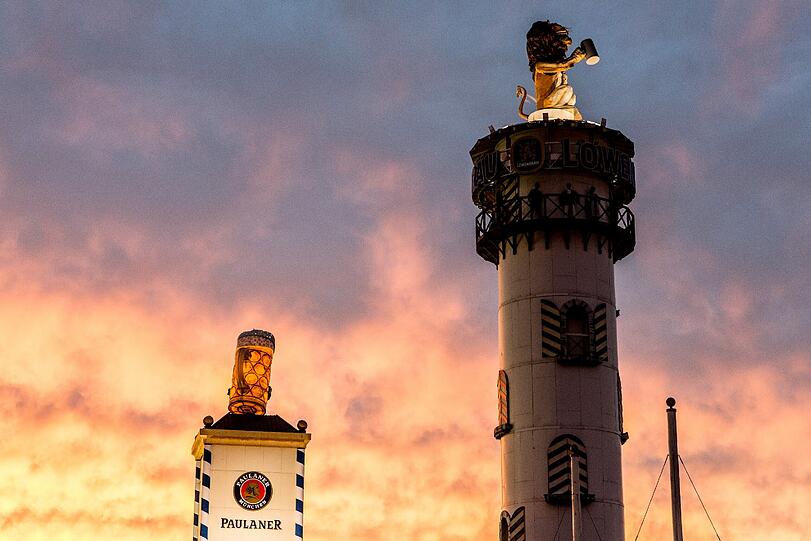 Weinzelt-Wirt und Fotograf Stephan Kuffler: Seine besten Wiesn-Bilder der vergangenen Jahre.