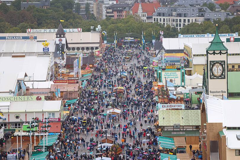 Toller Blick: Luftaufnahmen mittels Drohnen sind während der Wiesn untersagt.