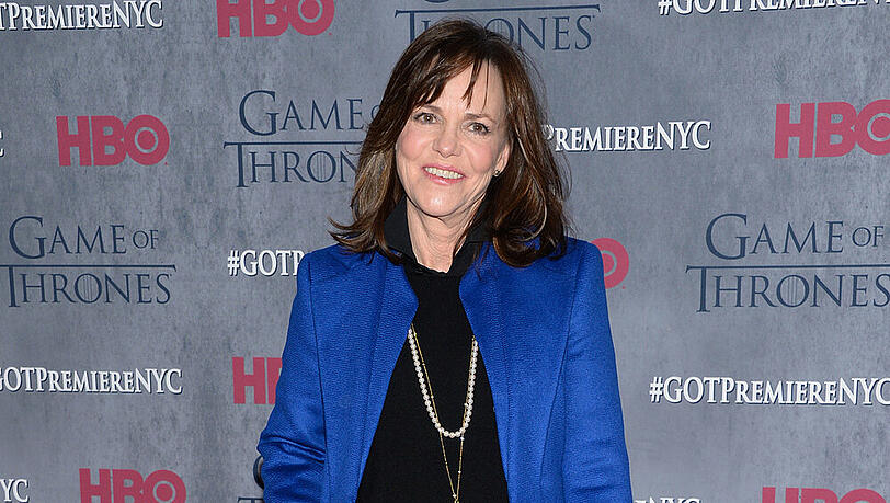 In "The Amazing Spider-Man" mimt Sally Field Peter Parkes Tante May In "The Amazing Spider-Man" mimt Sally Field Peter Parkes Tante May