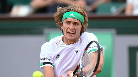 Die Partie von Alexander Zverev wird am Dienstagvormittag fortgesetzt.