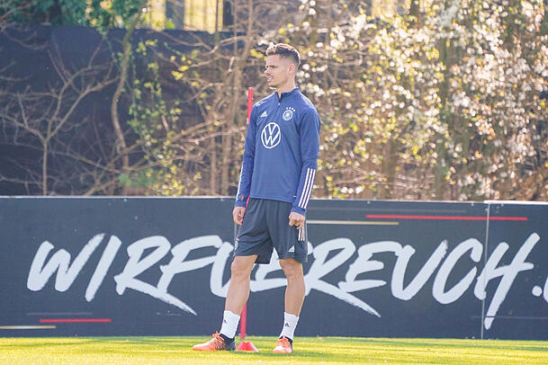 Ex-Löwe Julian Weigl, der erstmals seit fünf Jahren wieder im DFB-Kader steht. Ex-Löwe Julian Weigl, der erstmals seit fünf Jahren wieder im DFB-Kader steht.