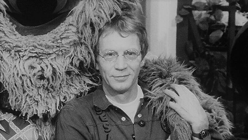 Schauspieler Gernot Endemann, bekannt aus der "Sesamstraße", starb am 29. Juni an den Folgen eines Herzinfarkts. Schauspieler Gernot Endemann, bekannt aus der "Sesamstraße", starb am 29. Juni an den Folgen eines Herzinfarkts.