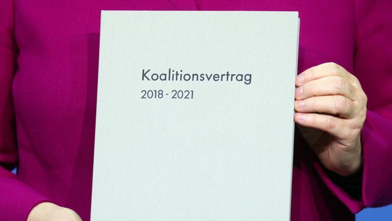 Die große Koalition war Anfang 2018 nur unter Mühen zustande gekommen, nachdem die Jamaika-Verhandlungen von CDU/CSU, FDP und Grünen gescheitert waren. Die große Koalition war Anfang 2018 nur unter Mühen zustande gekommen, nachdem die Jamaika-Verhandlungen von CDU/CSU, FDP und Grünen gescheitert waren.