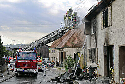 Feuerwehr am Brandort in Ziemetshausen