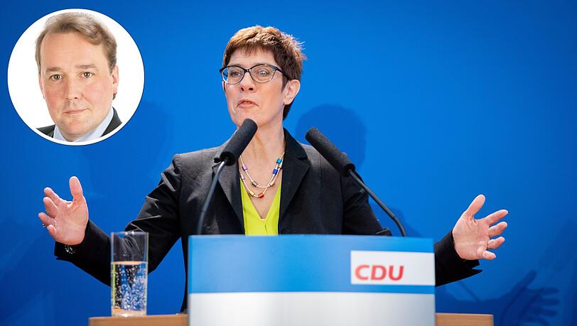 Annegret Kramp-Karrenbauer, Generalsekretärin der CDU, spricht während einer Pressekonferenz zu ihrer Kandidatur für den CDU-Bundesvorsitz. Annegret Kramp-Karrenbauer, Generalsekretärin der CDU, spricht während einer Pressekonferenz zu ihrer Kandidatur für den CDU-Bundesvorsitz.