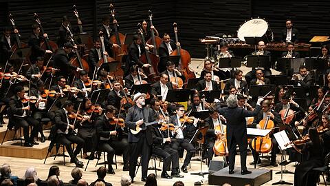 Jorge Glem und das Simón Bolivar Symphony Orchestra of Venezuela unter Gustavo Dudamel in der Isarphilharmonie.