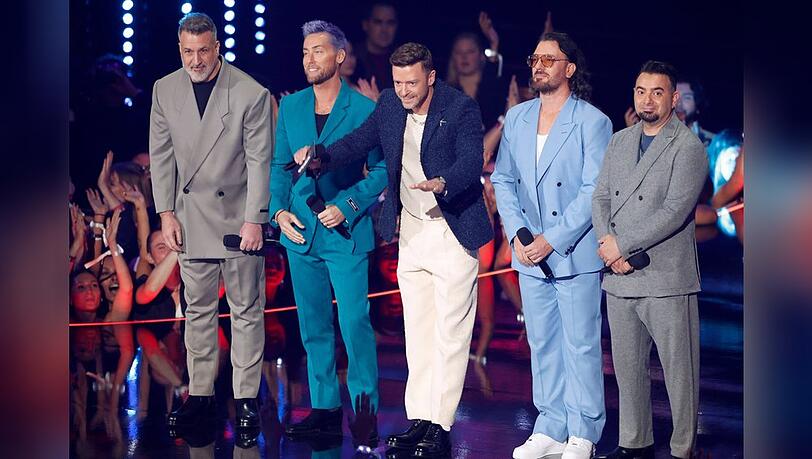 Joey Fatone, Lance Bass, Justin Timberlake, J.C. Chasez, and Chris Kirkpatrick (v.l.n.r.) von *NSYNC bei den diesjährigen MTV Video Music Awards.